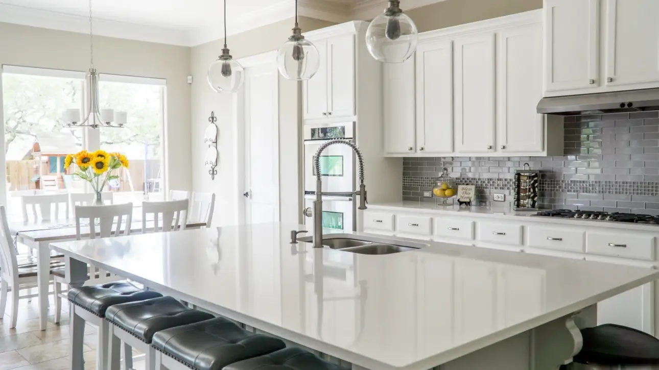 stuning kitchen